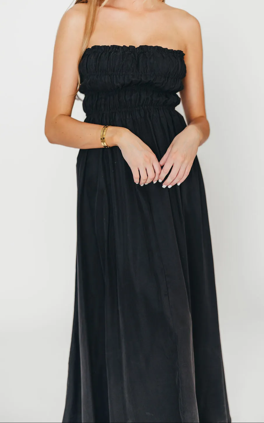Caitlyn Woven Maxi Dress in Black