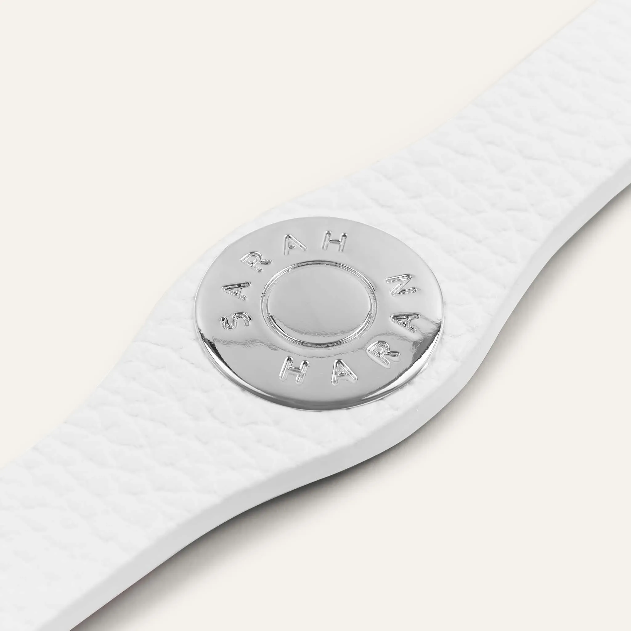 Deco Logo | White with Silver hardware
