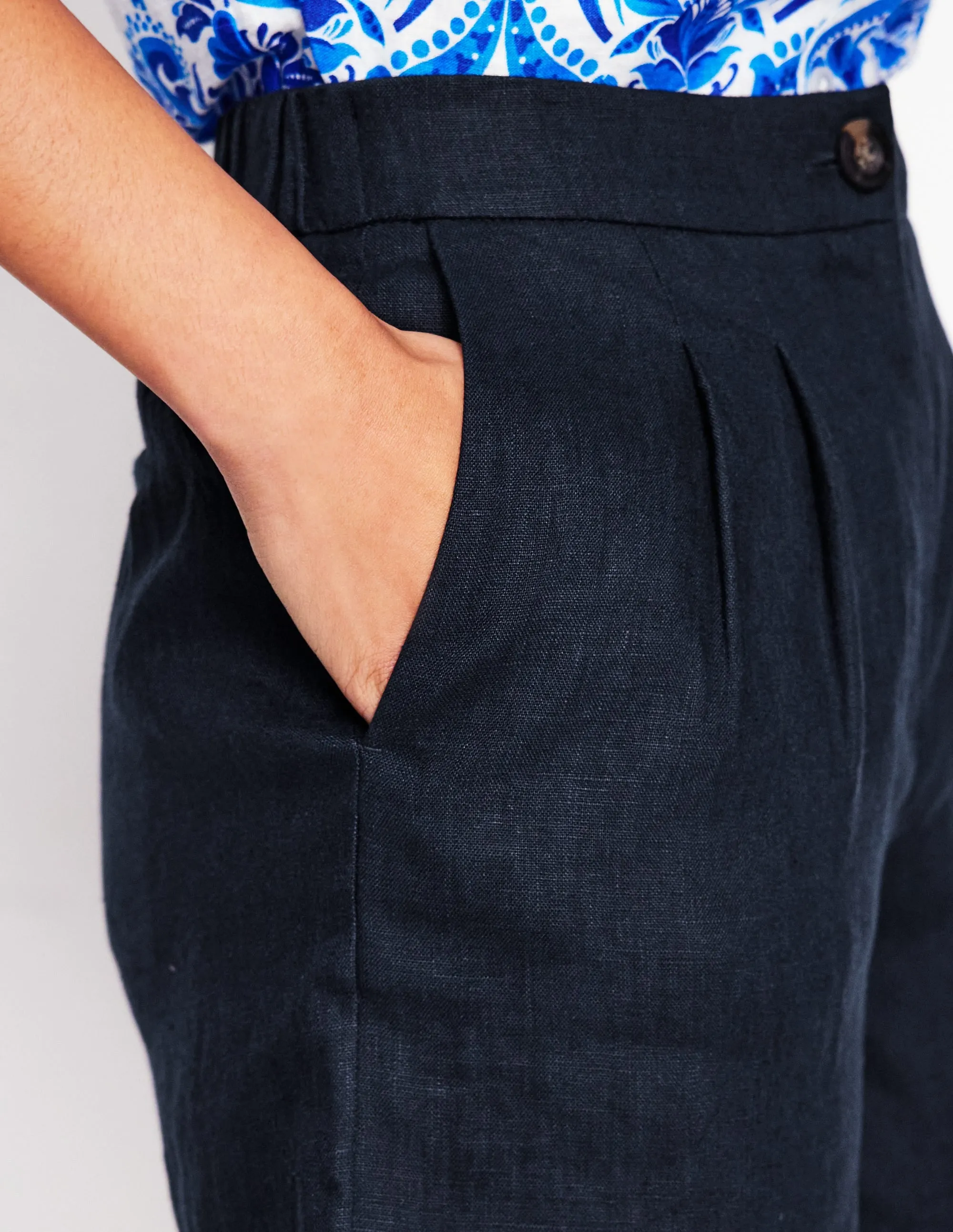 Dulwich Linen Shorts-Navy