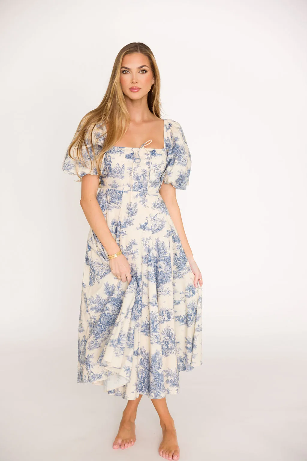 Mary Elizabeth Midi Dress in Blue