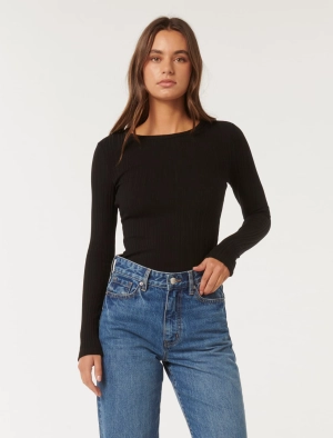 Meghan Rib Crew Neck Top