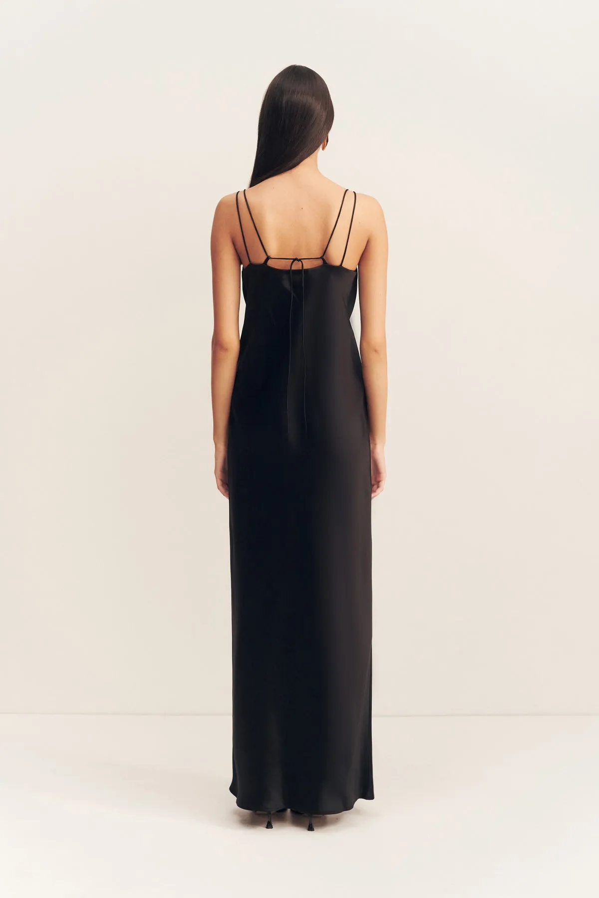 SAVANNA PLUNGED TIE MAXI DRESS - BLACK