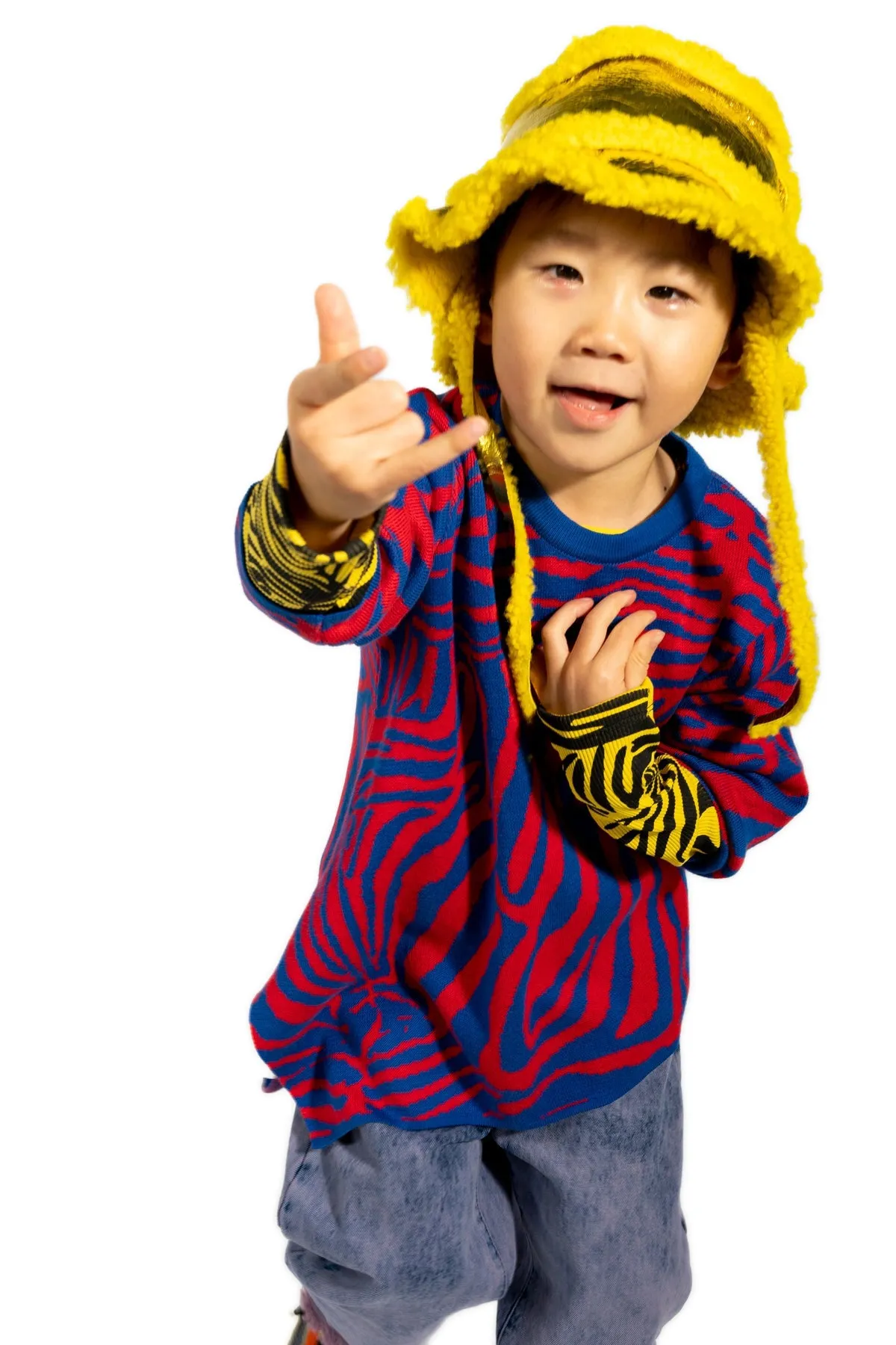 YELLOW SHINY LEATHER BUCKET HAT